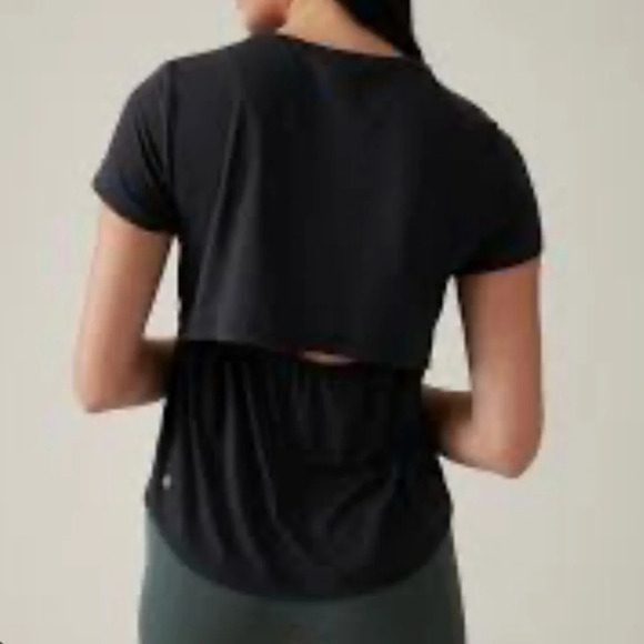 Athleta Air Out Cinch Tee Shirt Black Size Small - Picture 2 of 10